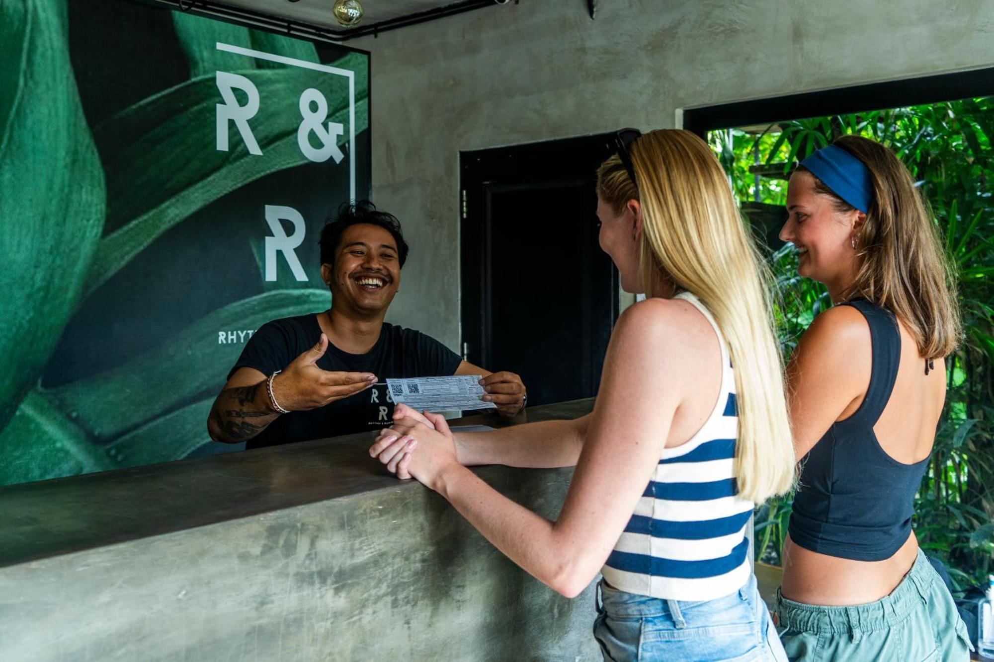 Rhythm & Rumble Canggu Eksteriør bilde